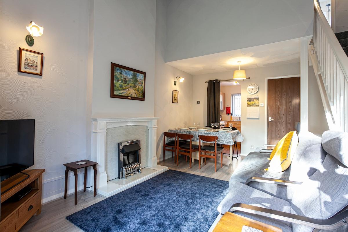 Spacious House in Sheffield - Great Location!